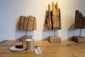 Cake and coffee at Arise Coffee Entangle Kiyosumi Shirakawa Tokyo Japan