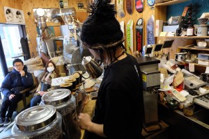 Taiju Hayashi of Arise Coffee Roasters Kiyosumi-Shirakawa Tokyo Japan