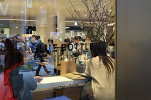 Blue Bottle Coffee Shinjuku view inside from outside window